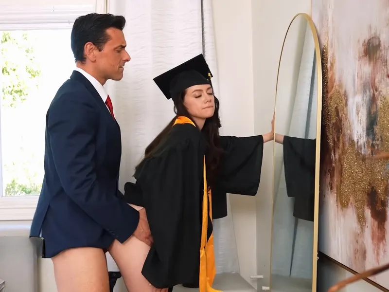 Cha dượng doggy nàng nhỏ tinh rớt đầy sàn